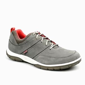 STRIVE "Main" Charcoal Grey Sneakers ~ NWT